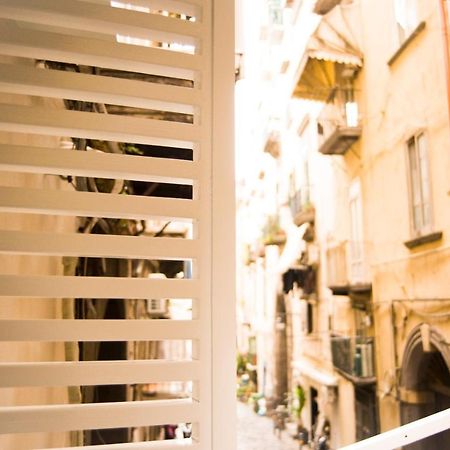 Suite Napoli Sotterranea Con Jacuzzi Екстер'єр фото