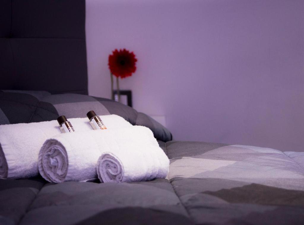 Suite Napoli Sotterranea Con Jacuzzi Екстер'єр фото