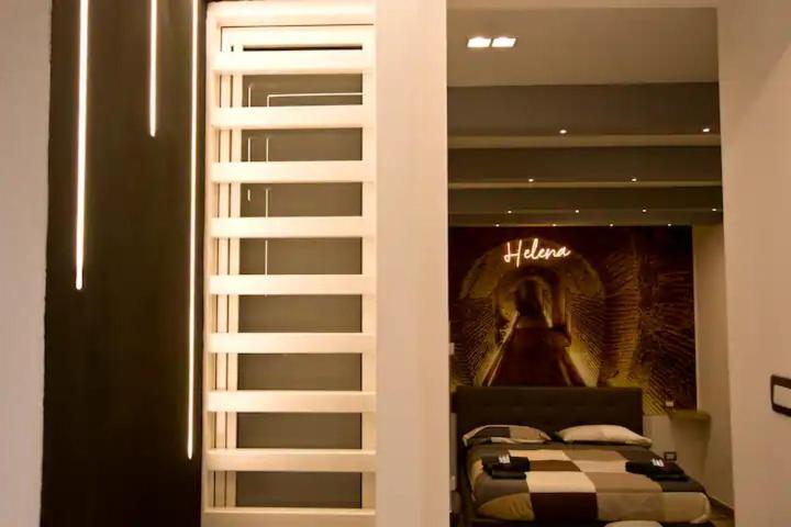 Suite Napoli Sotterranea Con Jacuzzi Екстер'єр фото
